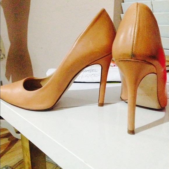 Nude zara pumps