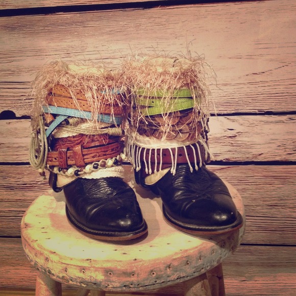 HP🎉! Vintage Upcycled Boho Cowboy Boots!
