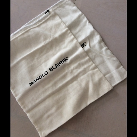 SHOE COVERS - Picture 3 of 4