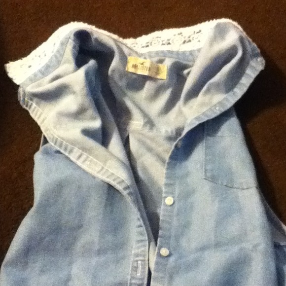 Hollister Sleeveless Shirt