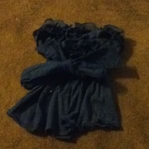 Gilly Hicks Top with bow