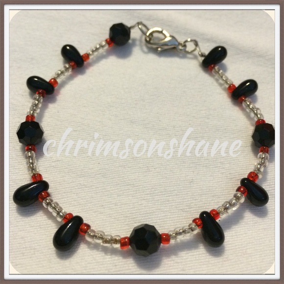 🆕 Beautiful Black & Red Bracelet