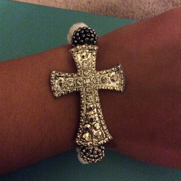 Cross bracelet
