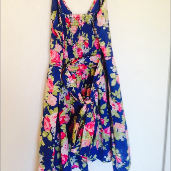 🌺💐ABERCROMBIE & FITCH DRESS💐🌺 - Picture 2 of 4