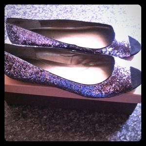 Women's silver glitter shoes