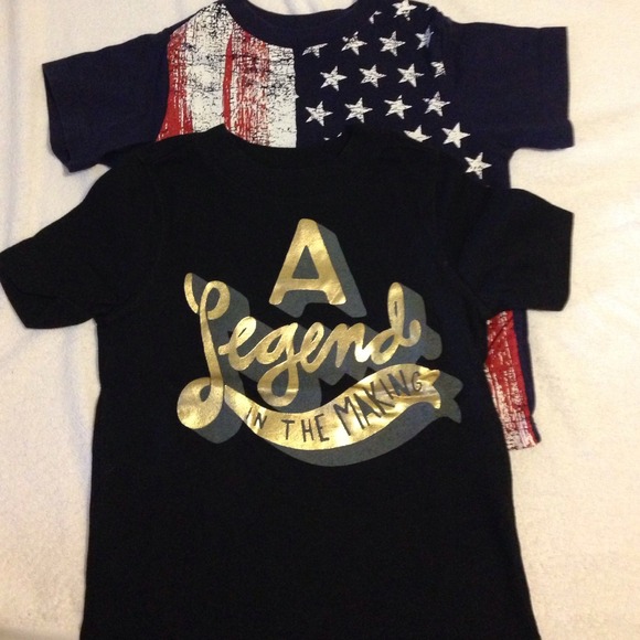 Set of 2 tees