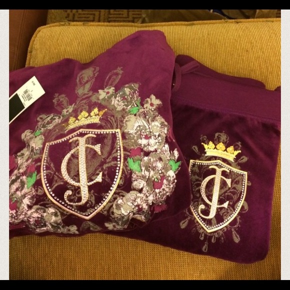 Juicy Couture Track Outfit , Top & Bottom🎀