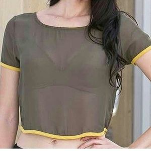 Crop top