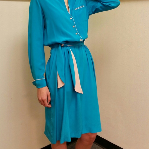 🌟SOLD🌟🌟🌟🌟🌟🌟**Vintage  FURSTENBERG 80s Dress - Picture 3 of 4