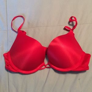 🌟VS 32A Plunge Red🌟