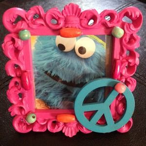 Pink Picture Frame with Blue Peace Sign & Beads