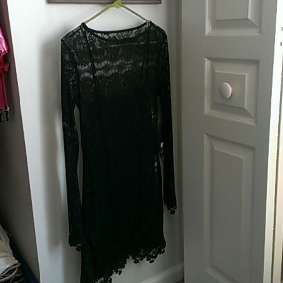 Black short lace dress