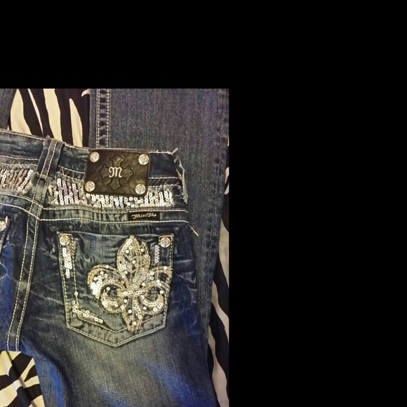 SOLD! - Picture 2 of 3