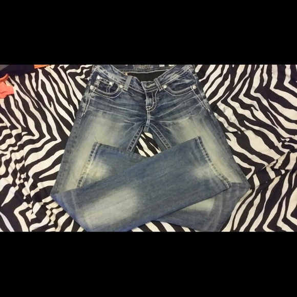 SOLD! - Picture 3 of 3