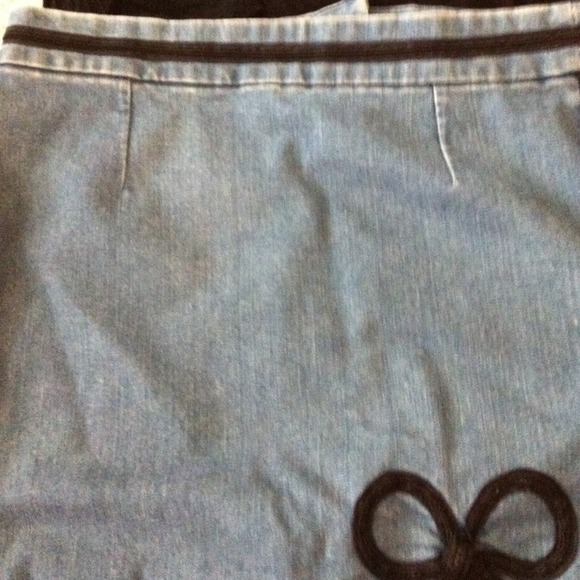 SOLD Marc Jacobs Jean Skirt! - Picture 3 of 4