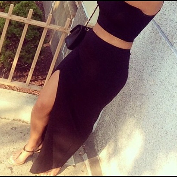 Forever 21 Dresses & Skirts - High waisted maxi skirt