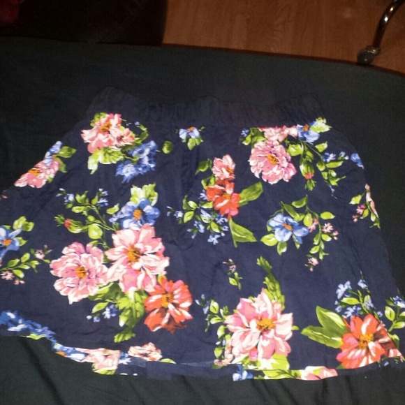 Floral skater skirt 2for12