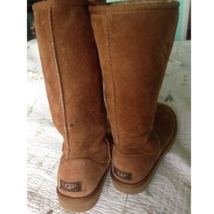 Tall Brown Uggs