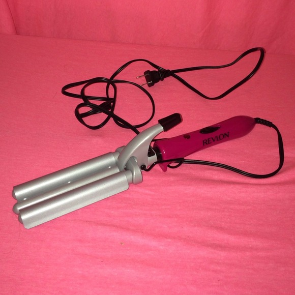 Revlon waver