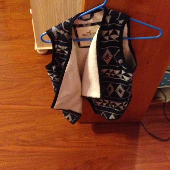 Hollister Vest