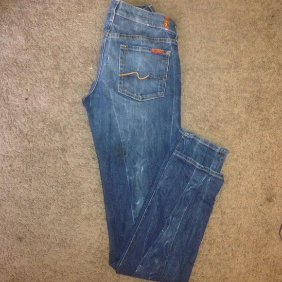 7 for all mankind skinny jeans. Style: Roxanne