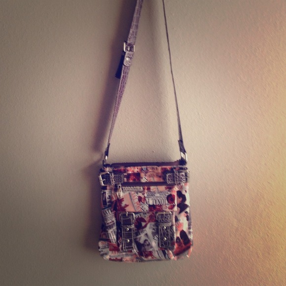 Brown satchel purse!