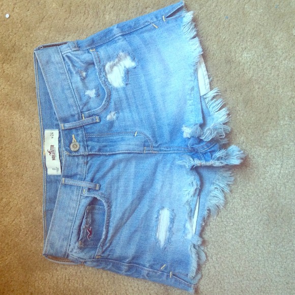 Holister denim light wash shorts size 0