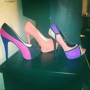 Sizes 7.5 and 8 heels