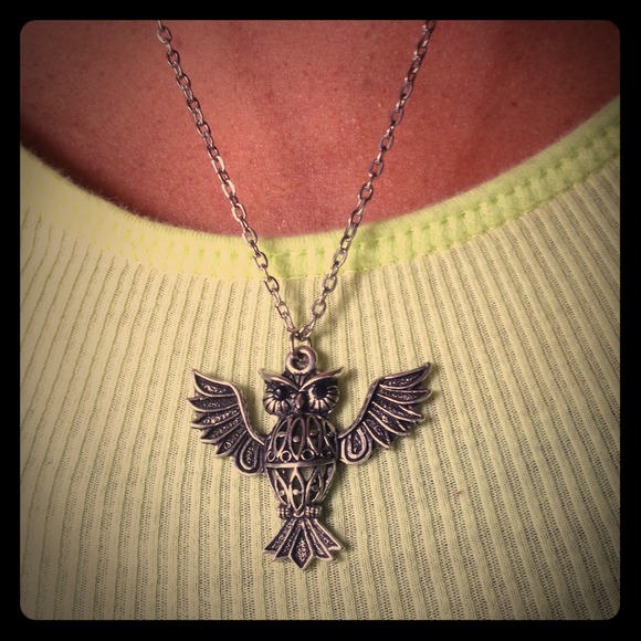 Silver owl necklace