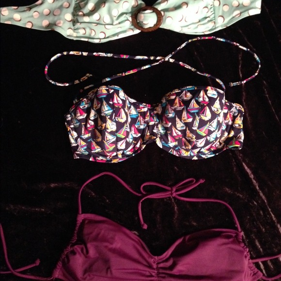 ❗️FREE GIFT WITH PURCHASE❗️3 VS swimsuits