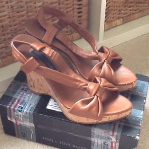 Tan wedges 10
