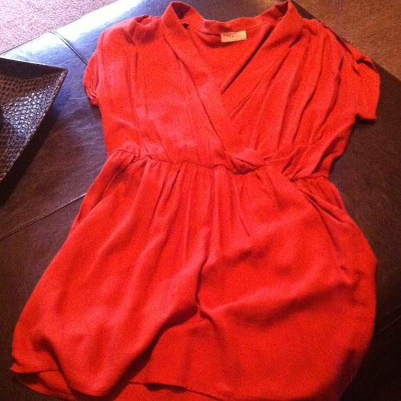 Burnt orange colored, short-sleeved mini