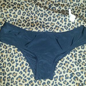 NWT black ruched bikini bottoms