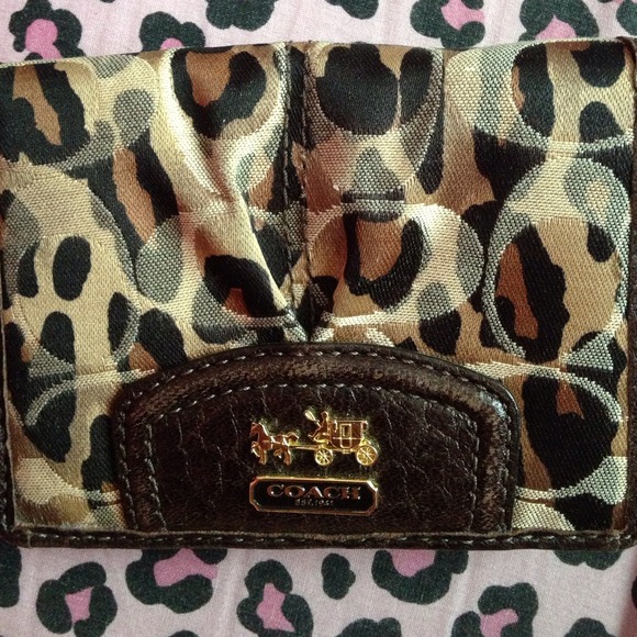 Small coach wallet