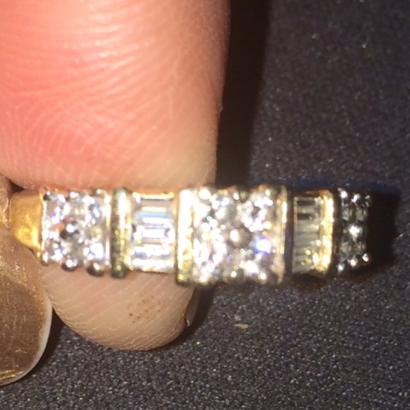 Diamond Rinh - Picture 4 of 4