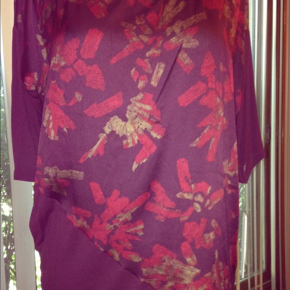 Calvin Klein 'Merlot' Mixed Medium Top - Picture 2 of 4