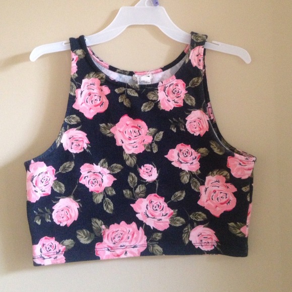 Rose Crop top want to get rid of send offers