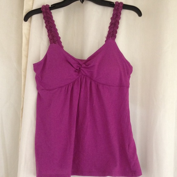 Fuchsia pink purple rosette top