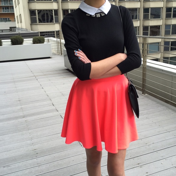 BUNDLED HP x2🎉[topshop] fluro pink skater skirt - Picture 2 of 3