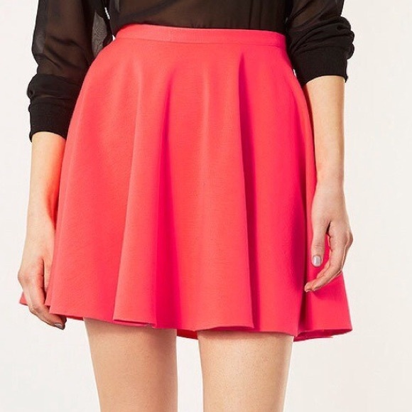 BUNDLED HP x2🎉[topshop] fluro pink skater skirt - Picture 3 of 3