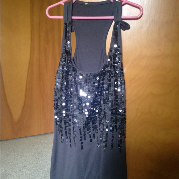 Gray sequin top - Picture 1 of 1