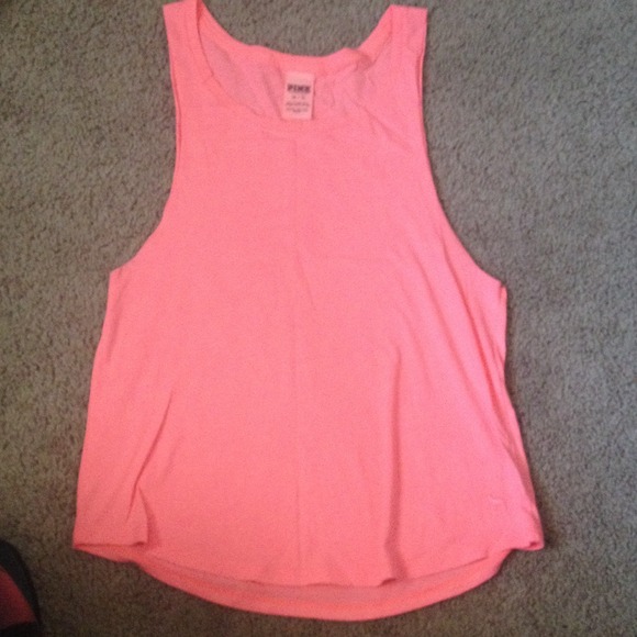 Victoria's Secret Tops - 🎉🎉victorias secret pink tank!