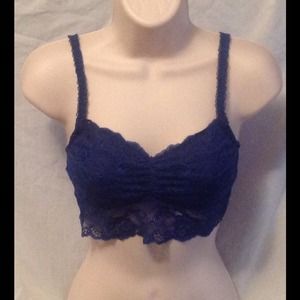 Sold.       Victoria Secret PINK Bralette