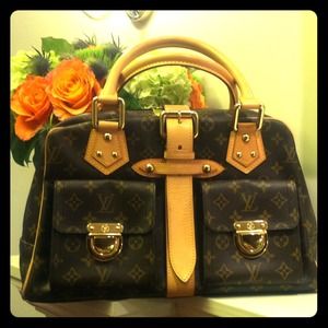 ⚡️SALE⚡️💕Louis Vuitton GM Manhattan Bag💕