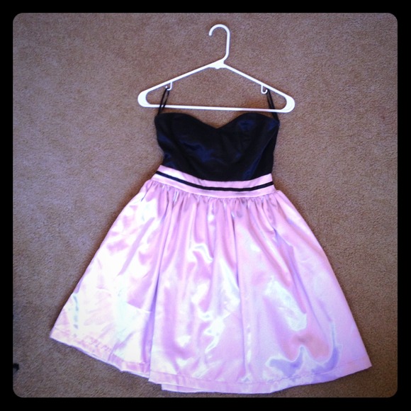 This is a forever 21 party dress.