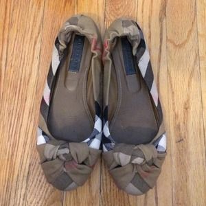 Burberry ballet flats