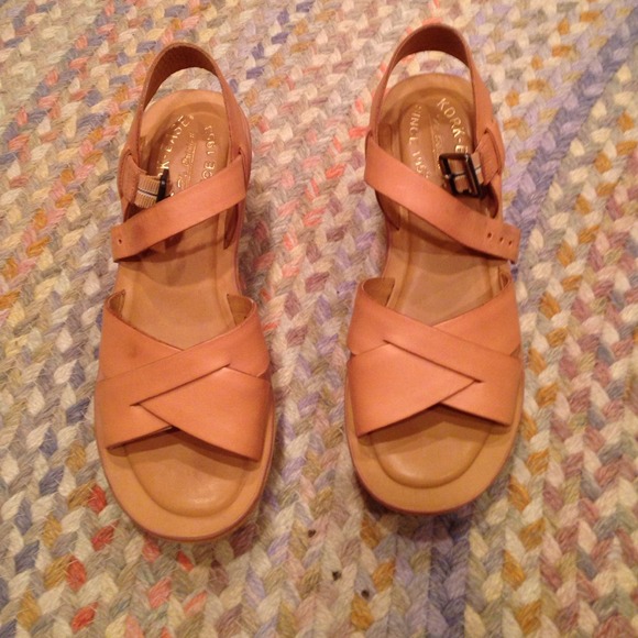 Nude Kork-Ease