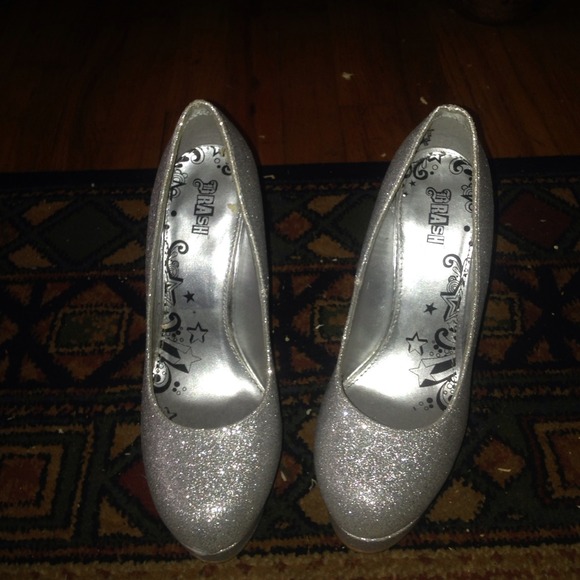 Silver heels