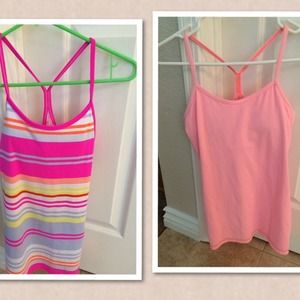 ❌Reserved❌ 2 lulu lemon power Y tanks size 6