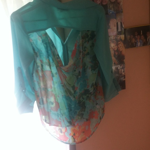 See through top 🌻 - Picture 2 of 2